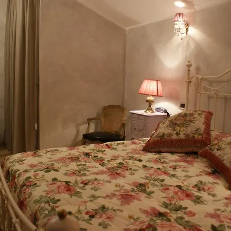 فندق La Petite Maison فياريجيو
