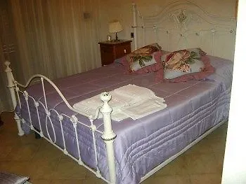 La Petite Maison 3* В'яреджо