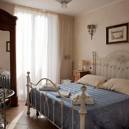 La Petite Maison فندق