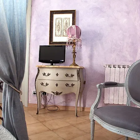 فندق La Petite Maison 3*
