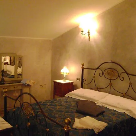 La Petite Maison 3*
